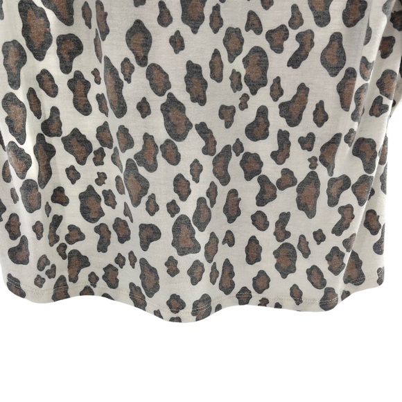 Impressions Leapord Print Flutter Sleeve Top Size Small - Picture 4 of 6